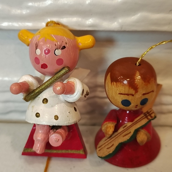 Lot of 4 Vintage Wooden Angel Ornaments – Hand-Painted Musicians Christmas - Picture 2 of 6